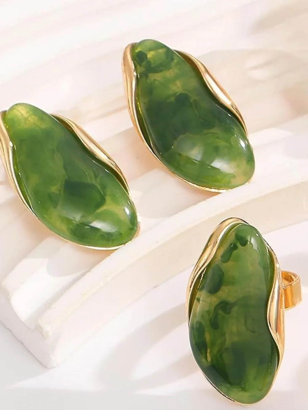 Verde Lumiere Sculptural Jade Statement Jewelry Set